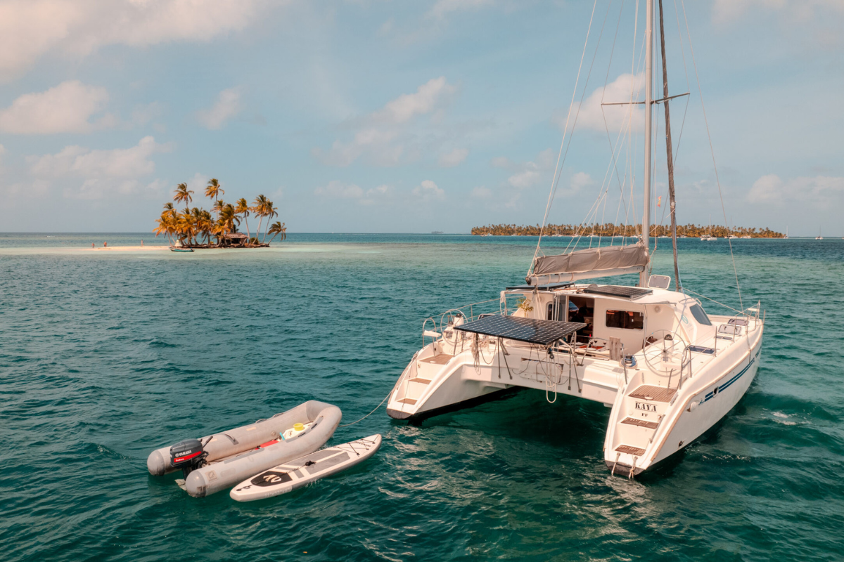 Kaya Catamaran - Foto3