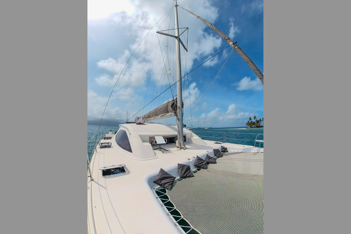 Kaya Catamaran - Foto4
