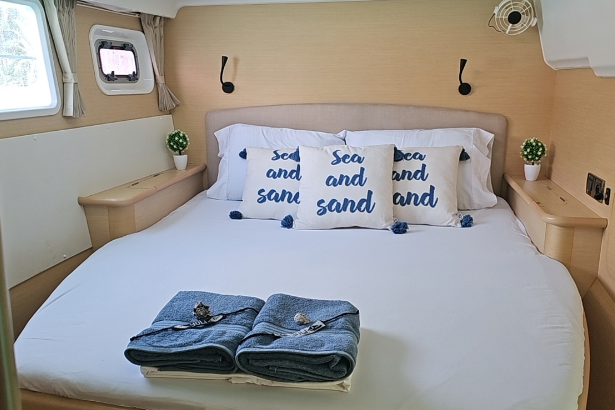 Yoli (Lagoon 440) - Foto9
