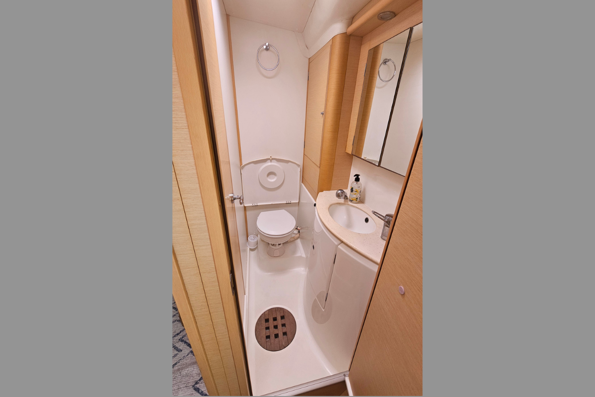 Yoli (Lagoon 440) - Foto10