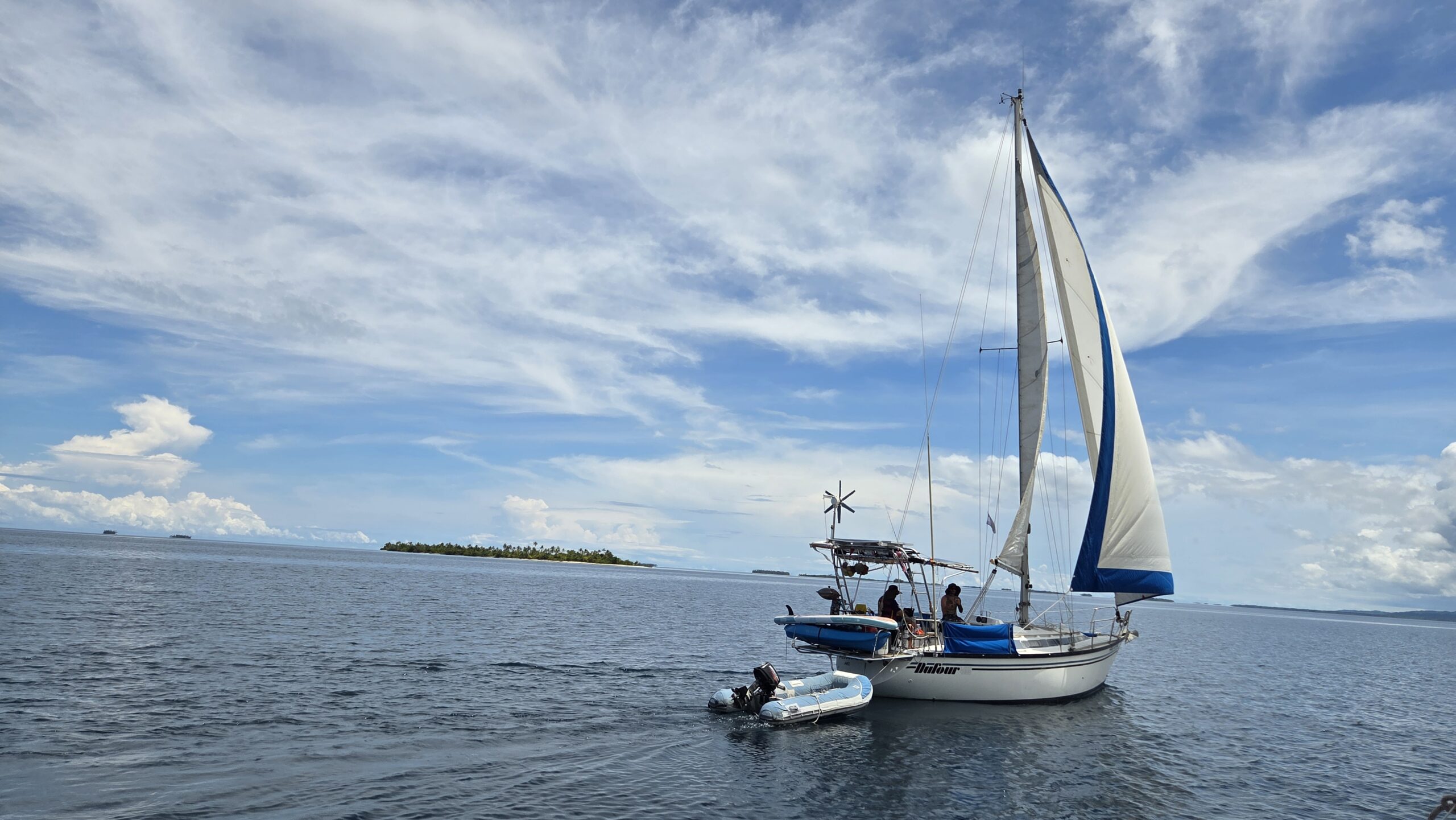 founders sailing the world